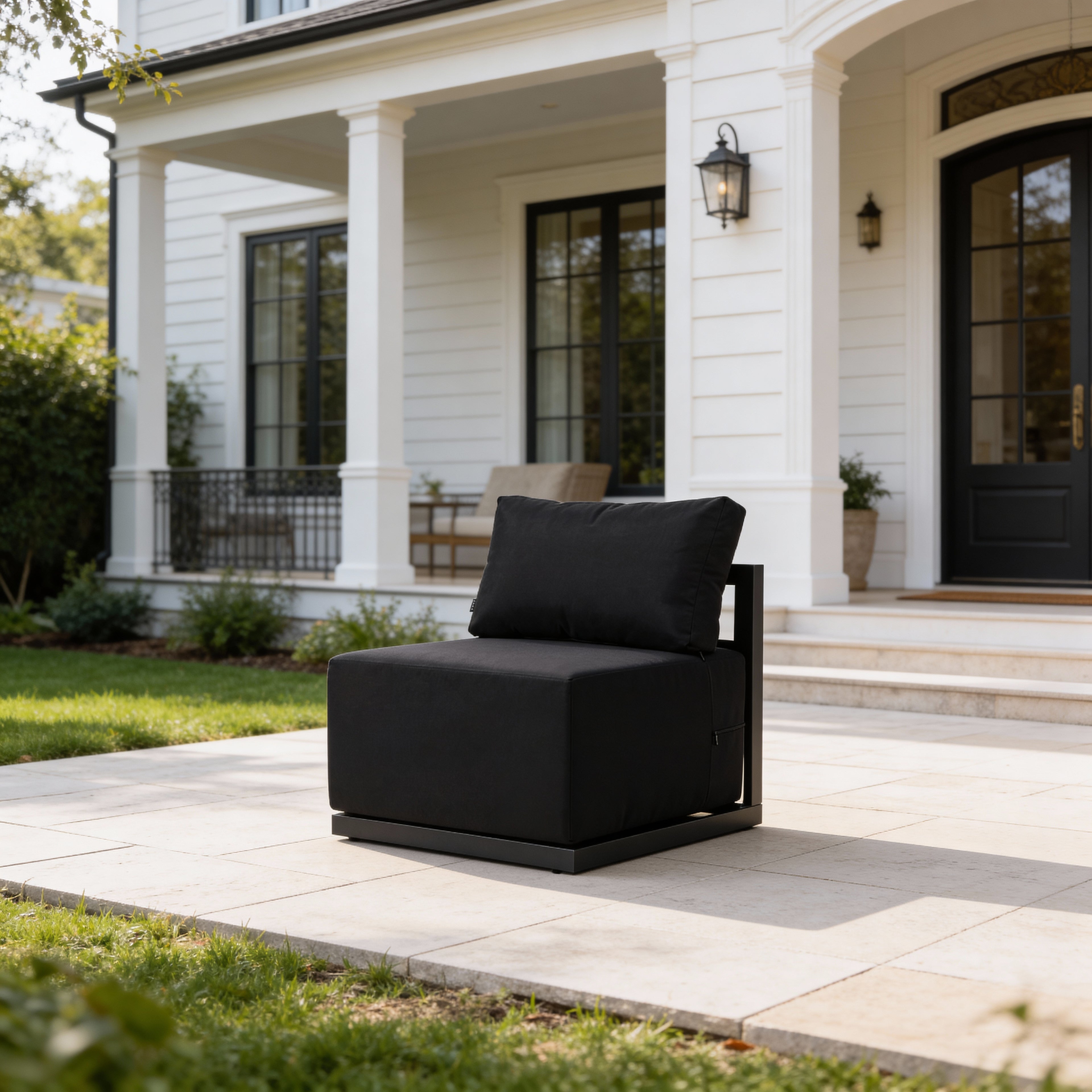 The Henry - Outdoor 7 Seater